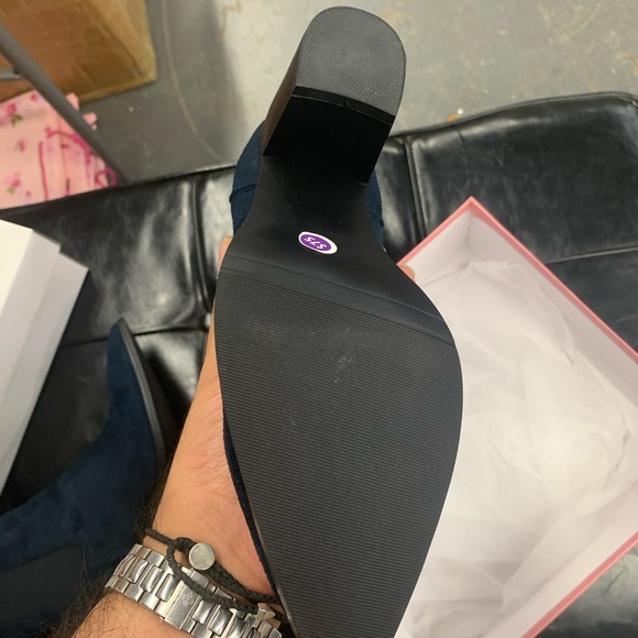 Women’s Pointed Toe Chelsea Ankle High Heel Block Boot in Navy Faux Suede - Picture 12 of 15